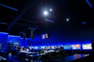 SZbinden_20130527GameLounge_0003